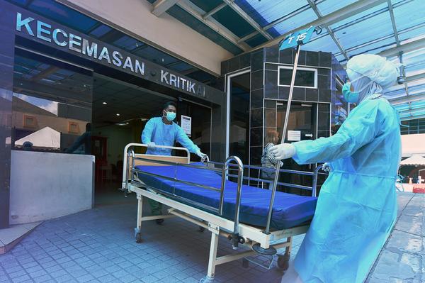 本文将详细解析Kaplan硕士奖学金的金额与申请门槛。通过对奖学金的具体数额、申请条件及评审标准进行深入分析,帮助有意向的学生了解该奖学金是否值得争取,以及如何提高获奖概率,为未来的学业发展提供参考与支持。