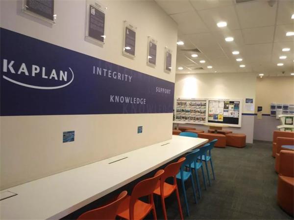 新加坡楷博高等教育学院：拓展你的职业发展之路